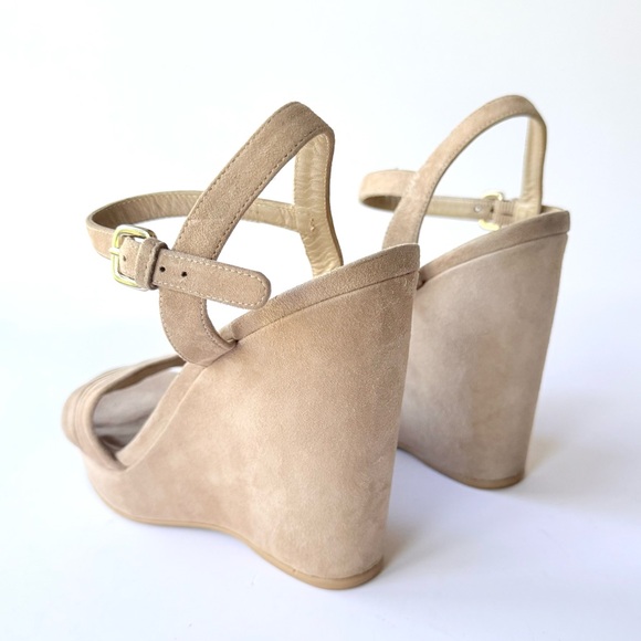 Stuart Weitzman Sundraped Tan / Beige Suede Wedge Ankle Strap Sandals 8.5 - Picture 7 of 16